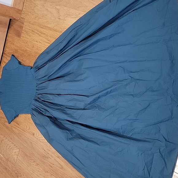 En Saison Elegant Maxi Dress - Picture 8 of 14